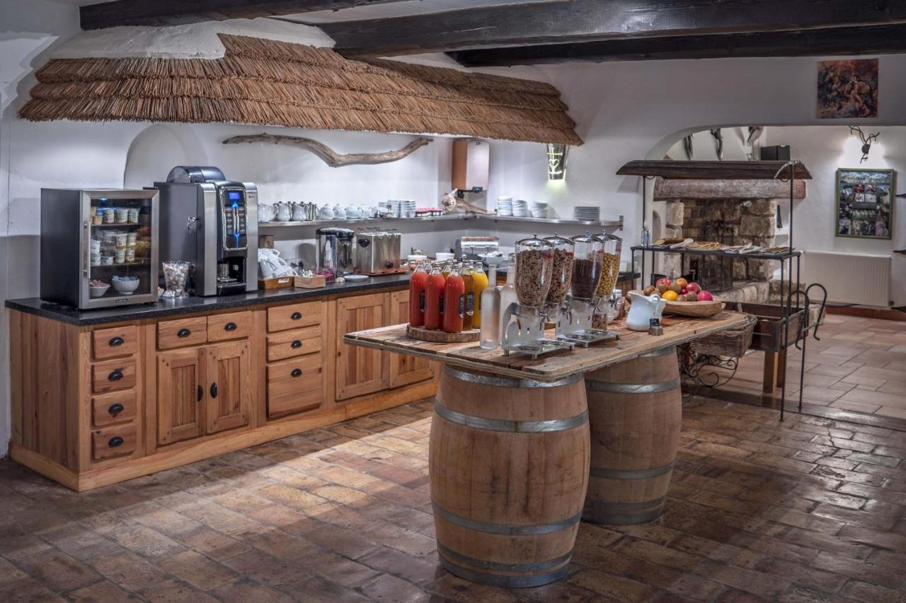Mas De Calabrun Otel Saintes-Maries-de-la-Mer Dış mekan fotoğraf