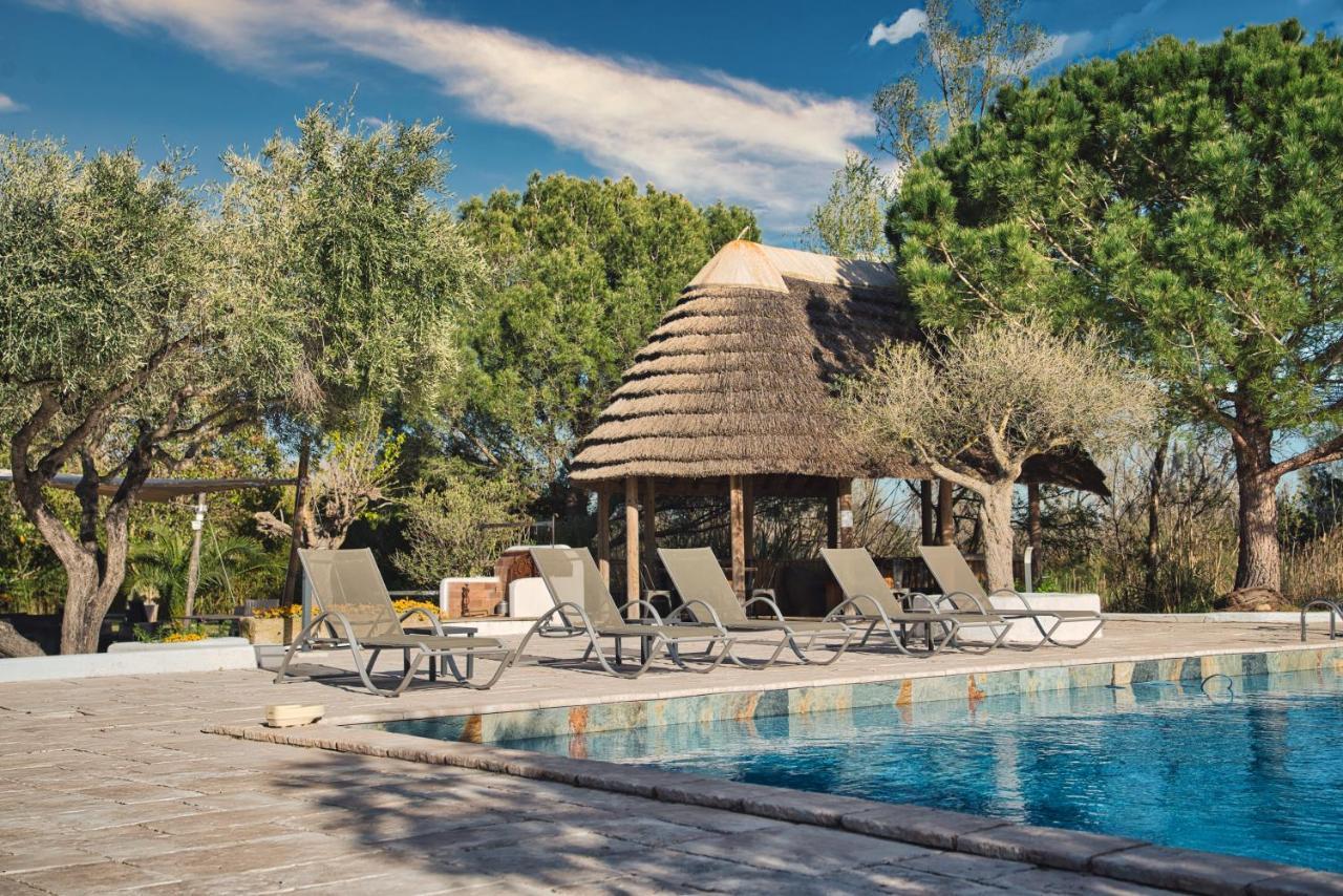Mas De Calabrun Otel Saintes-Maries-de-la-Mer Dış mekan fotoğraf