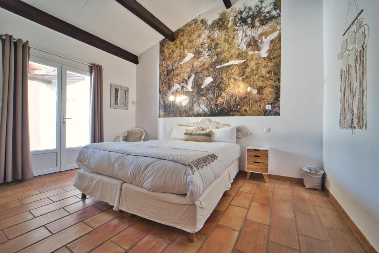 Mas De Calabrun Otel Saintes-Maries-de-la-Mer Dış mekan fotoğraf